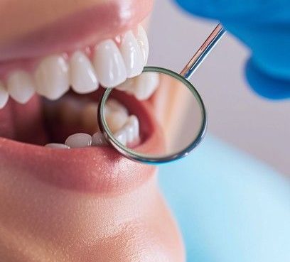 العناية بالأسنان